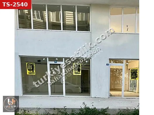 Erenler'de 50m2 Dükkan + 50m2 Açık Alan
