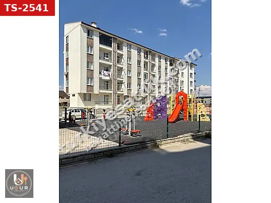 UĞUR EMLAK'TAN ERENLER'DE FIRSAT: GENİŞ, FERAH VE TAM EŞYALI 2+0